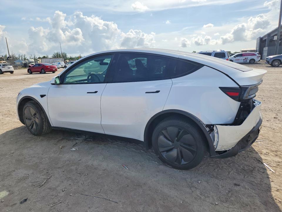 2026 Tesla Model Y მანქანა იყიდება აუქციონზე, vin: 7SAYGDEE3TA405916, აუქციონის ნომერი: 52926496