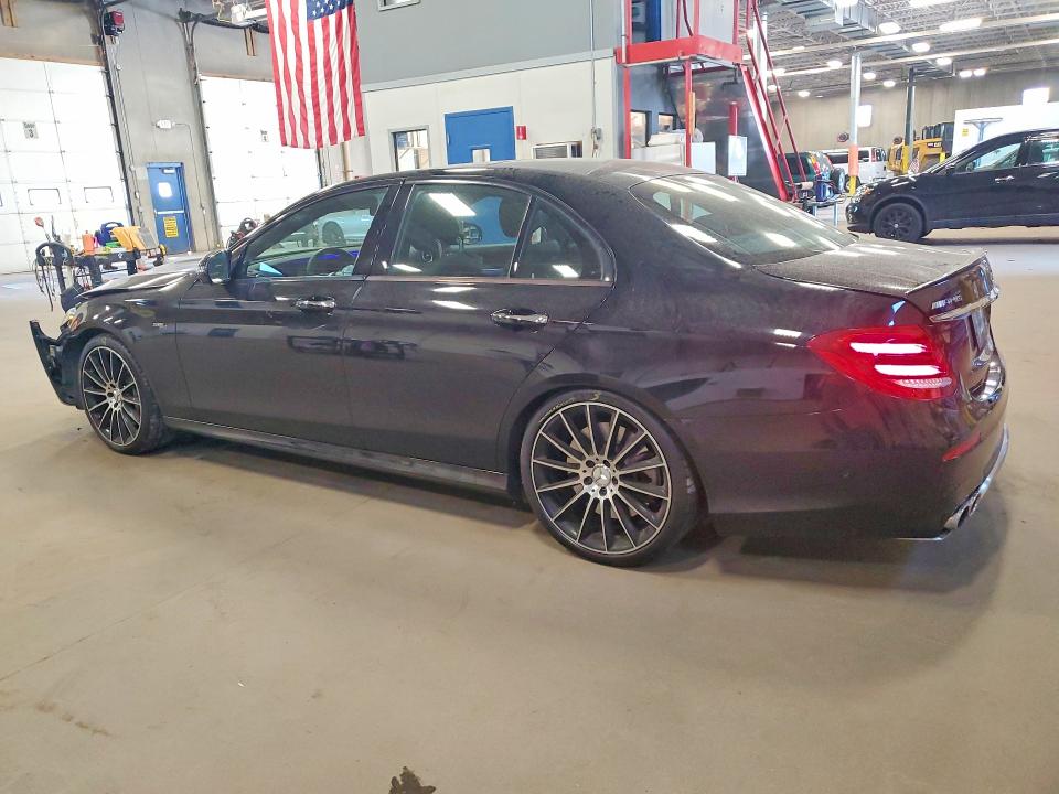 53036446 :رقم المزاد ، WDDZF6BB3KA490492 vin ، 2019 Mercedes-benz E مزاد بيع