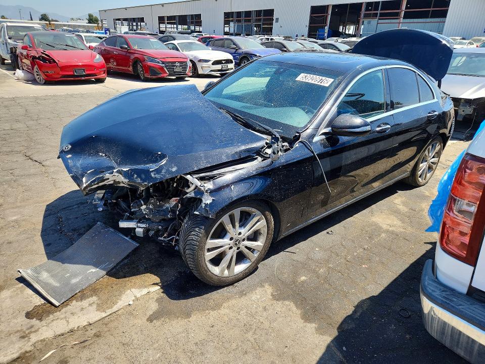 2018 Mercedes-benz C მანქანა იყიდება აუქციონზე, vin: 55SWF4JB5JU270035, აუქციონის ნომერი: 53920976