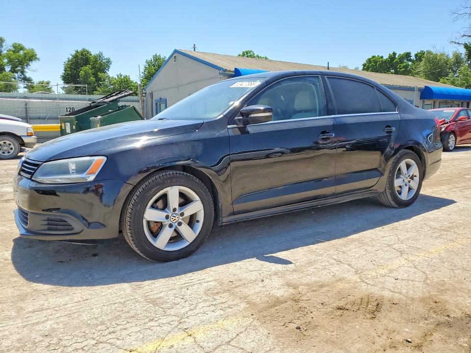 Auction sale of the 2014 Volkswagen Jetta, vin: 3VWLL7AJXEM404574, lot number: 52427366