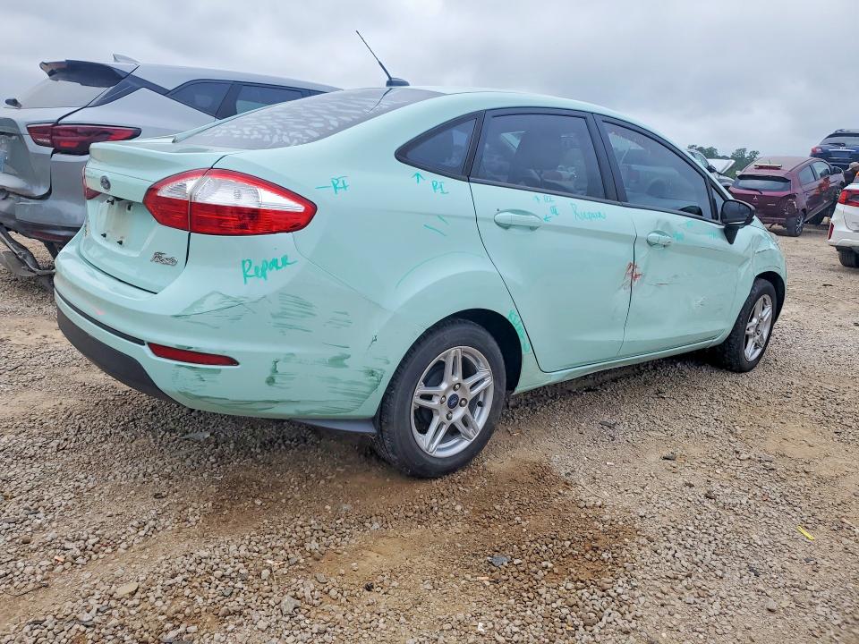 2019 Ford Fiesta მანქანა იყიდება აუქციონზე, vin: 3FADP4BJ3KM147333, აუქციონის ნომერი: 52578806