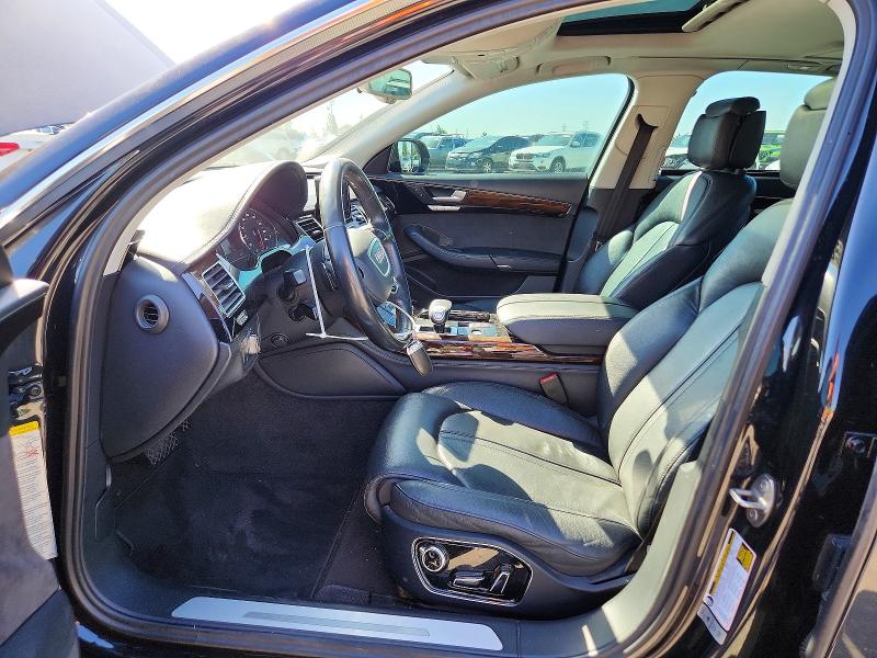 53055836 :رقم المزاد ، WAU3GAFD6FN010582 vin ، 2015 Audi A8 مزاد بيع