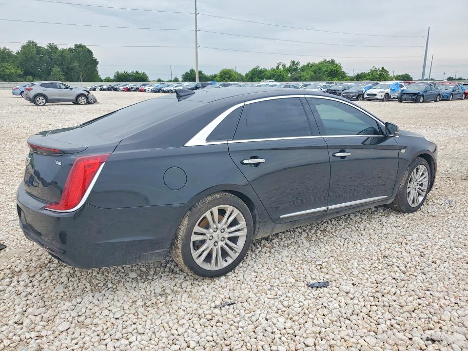 54669366 :رقم المزاد ، 2G61M5S35J9165257 vin ، 2018 Cadillac Xts مزاد بيع