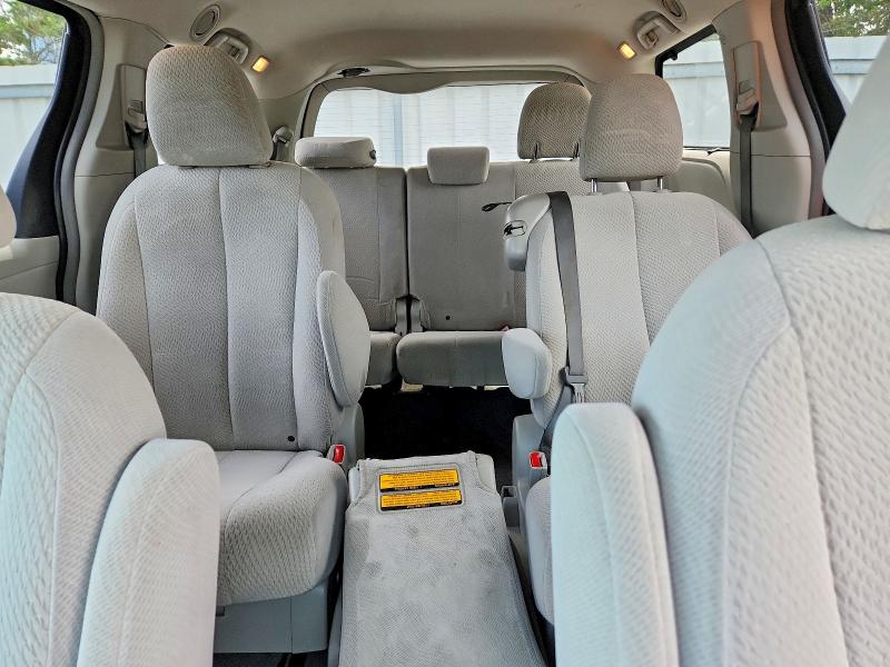 2014 Toyota Sienna მანქანა იყიდება აუქციონზე, vin: 5TDKK3DC4ES417117, აუქციონის ნომერი: 54325836