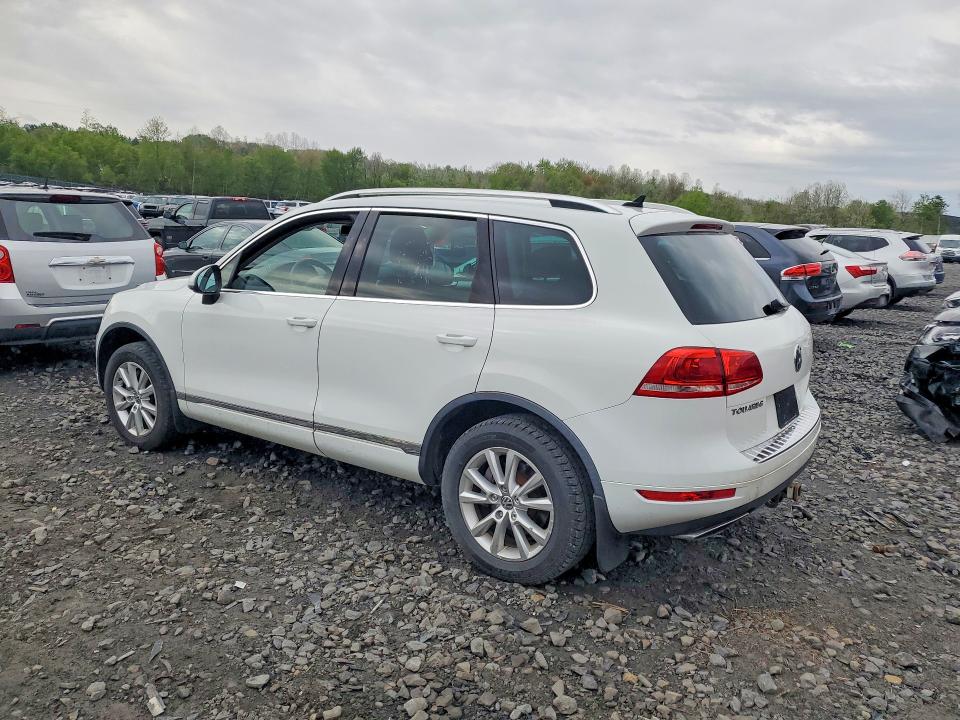 Auction sale of the 2014 Volkswagen Touareg, vin: WVGEP9BP6ED013038, lot number: 52994516