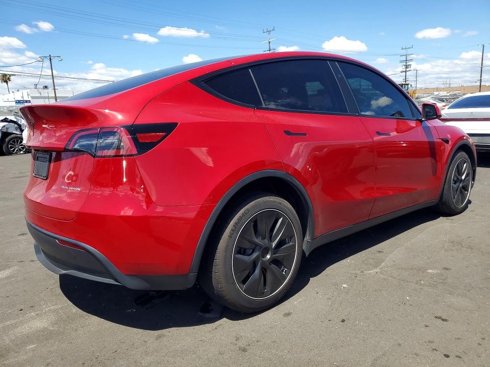 Продажа на аукционе авто 2023 Tesla Model Y, vin: 7SAYGDEEXPF848881, номер лота: 55550026