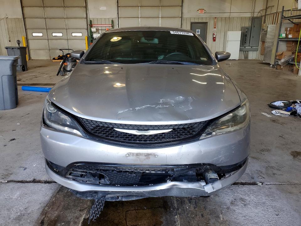 2015 Chrysler 200 მანქანა იყიდება აუქციონზე, vin: 1C3CCCBB9FN585164, აუქციონის ნომერი: 54673336