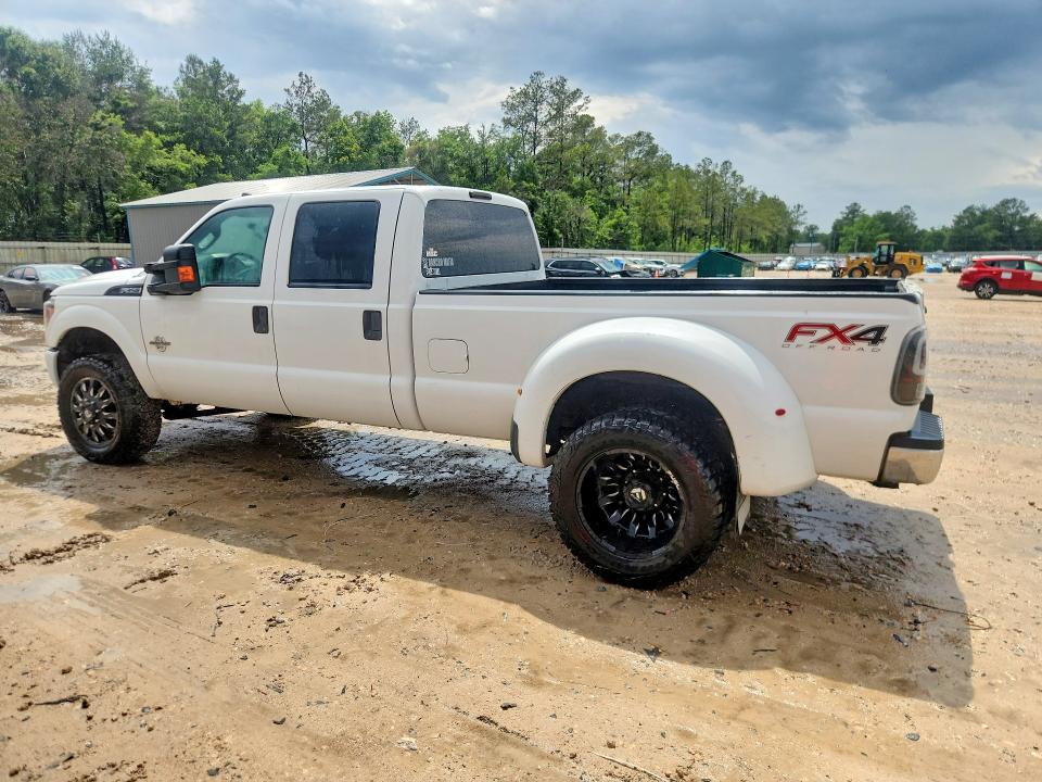 51882226 :رقم المزاد ، 1FT8W3DT6FEA49870 vin ، 2015 Ford F350 مزاد بيع
