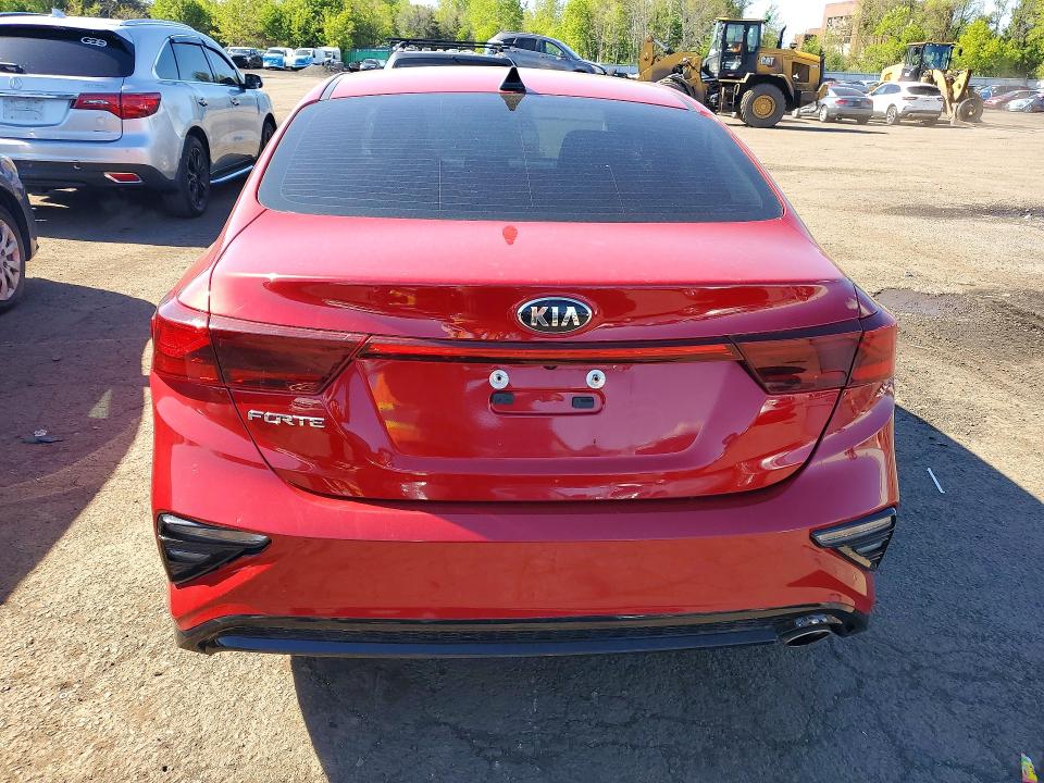 Продажа на аукционе авто 2021 Kia Forte, vin: 3KPF24AD7ME325769, номер лота: 52955046