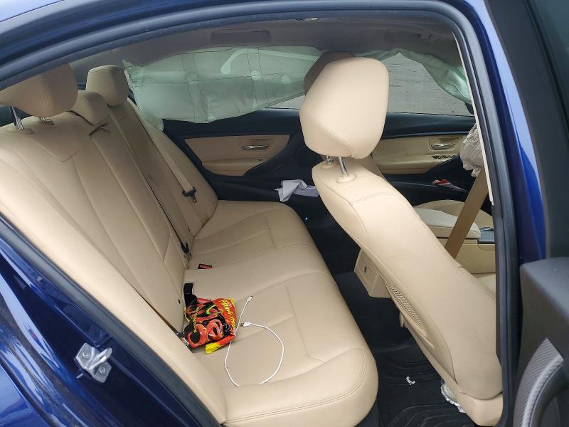 52413196 :رقم المزاد ، WBA8E1G58JNU89440 vin ، 2018 Bmw 320 مزاد بيع