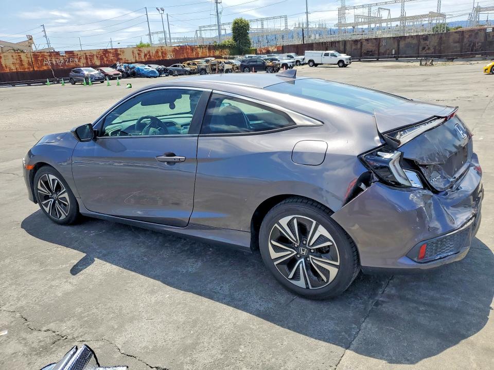 52585456 :رقم المزاد ، 2HGFC3B38HH358384 vin ، 2017 Honda Civic مزاد بيع