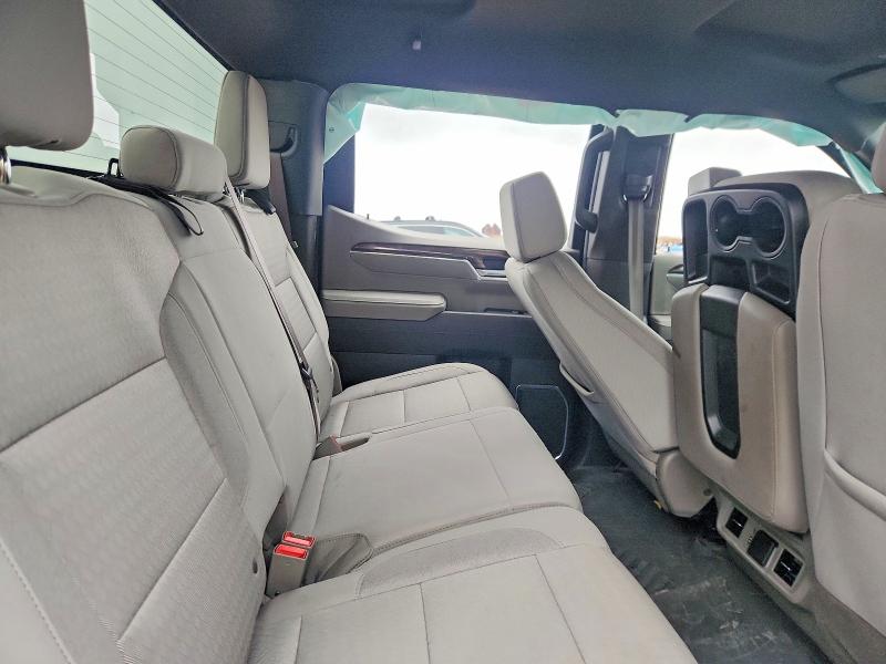 51962896 :رقم المزاد ، 3GCPACEDXSG204232 vin ، 2025 Chevrolet Silverado مزاد بيع