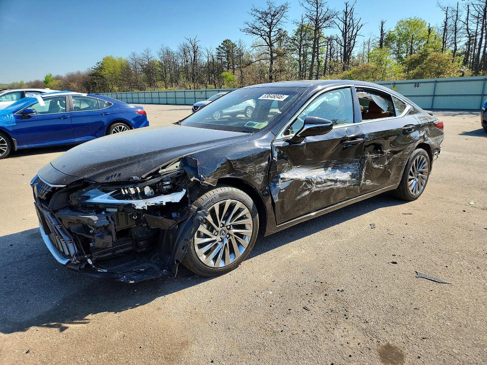 53648046 :رقم المزاد ، 58AEA1C18RU041435 vin ، 2024 Lexus Es 300h مزاد بيع
