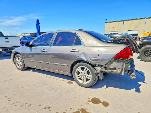 53197126 :رقم المزاد ، JHMCM56756C003923 vin ، 2006 Honda Accord مزاد بيع