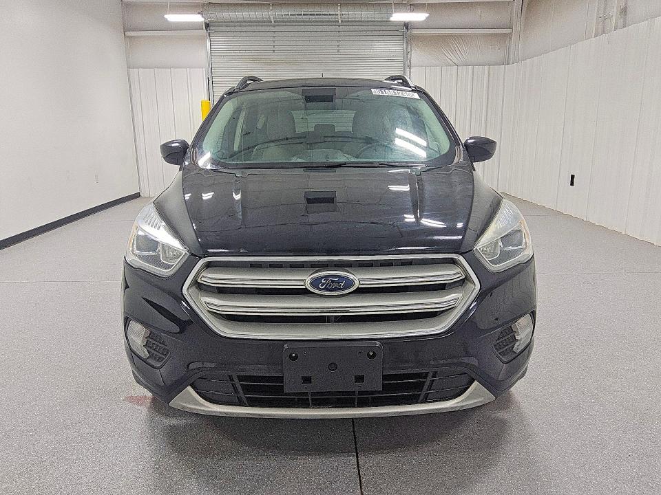 Продаж на аукціоні авто 2018 Ford Escape, vin: 1FMCU9HD1JUB28394, номер лоту: 51881246