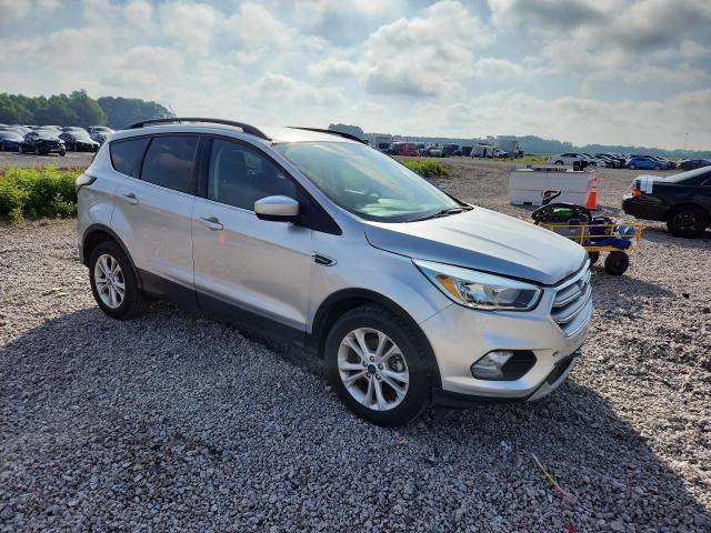 Продажа на аукционе авто 2018 Ford Escape, vin: 1FMCU0GD4JUD13956, номер лота: 52909526