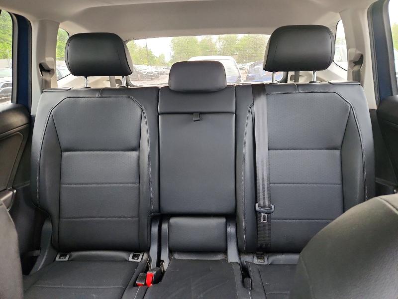 52229656 :رقم المزاد ، 3VV3B7AX4KM102401 vin ، 2019 Volkswagen Tiguan مزاد بيع