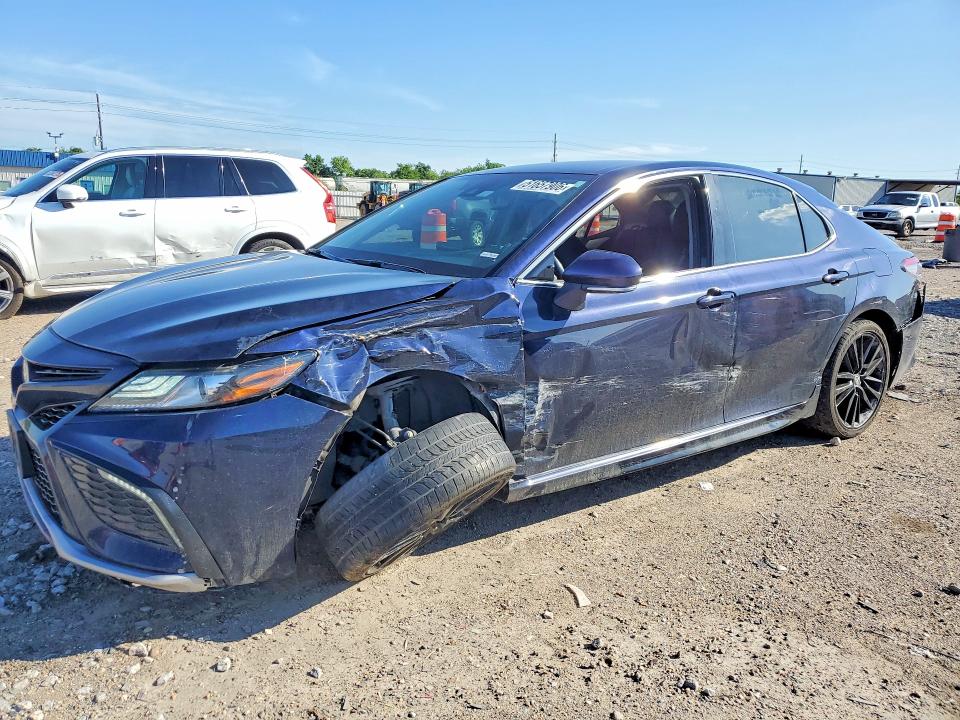 2022 Toyota Camry მანქანა იყიდება აუქციონზე, vin: 4T1K61AK9NU710944, აუქციონის ნომერი: 51657906