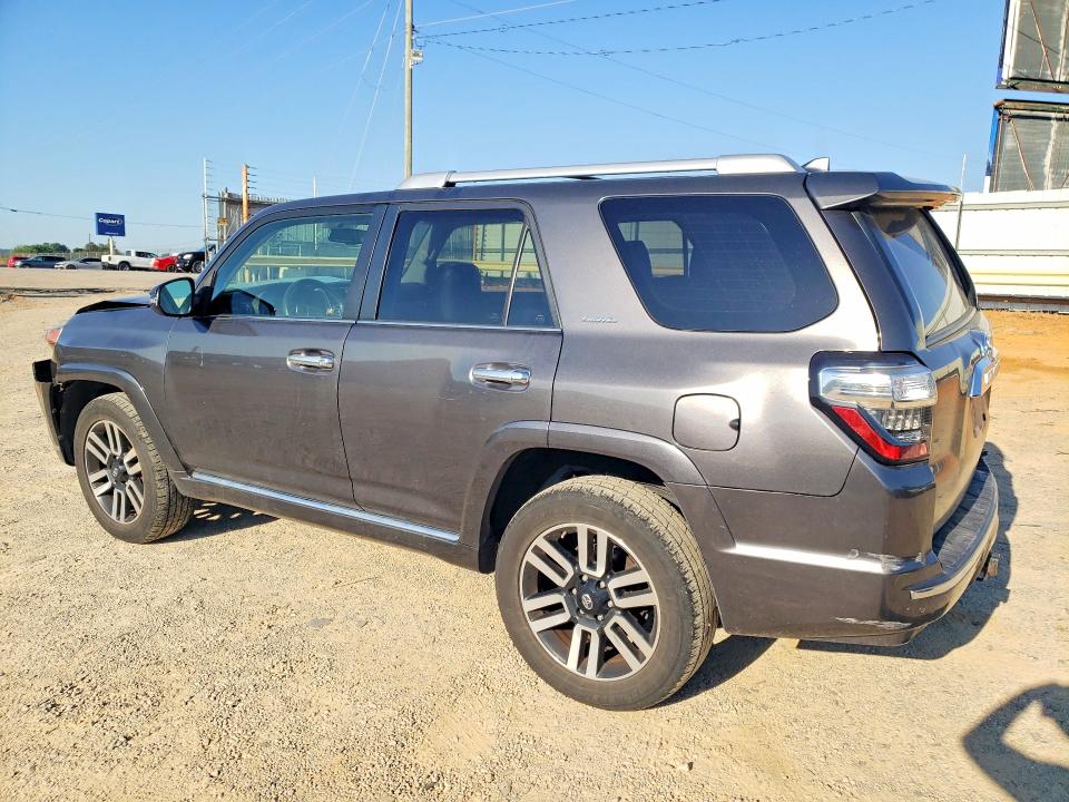 54143576 :رقم المزاد ، JTEBU5JR8H5423815 vin ، 2017 Toyota 4runner مزاد بيع
