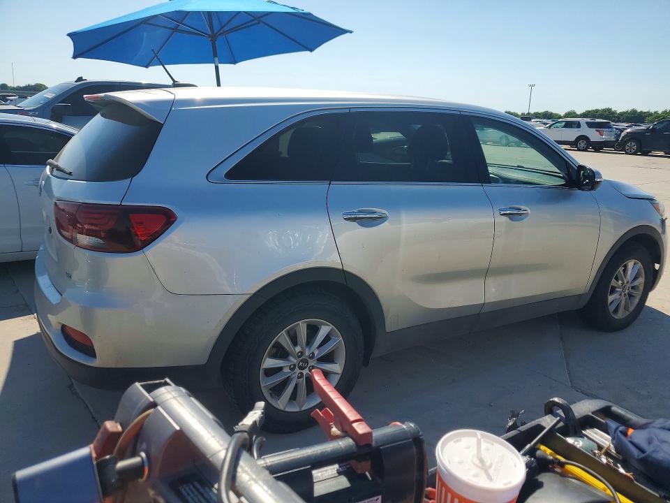 2019 Kia Sorento მანქანა იყიდება აუქციონზე, vin: 5XYPG4A55KG489388, აუქციონის ნომერი: 53620686