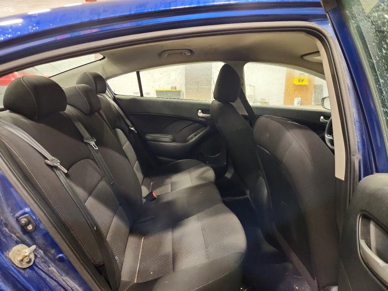 52434406 :رقم المزاد ، 3KPFK4A78JE258749 vin ، 2018 Kia Forte مزاد بيع