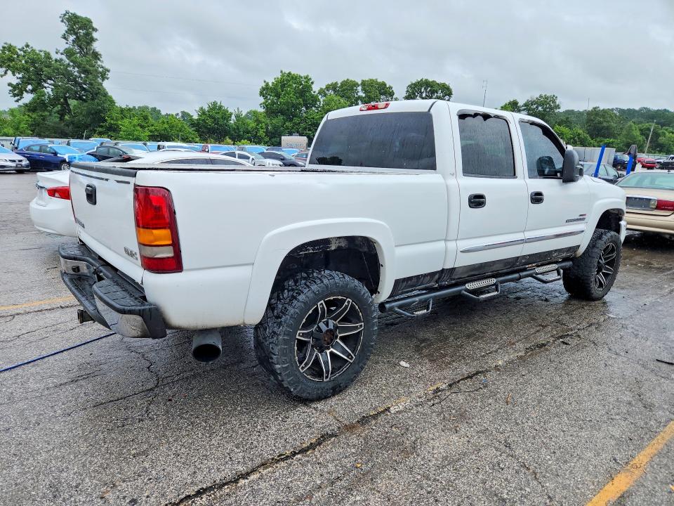 2003 Gmc Sierra მანქანა იყიდება აუქციონზე, vin: 1GTHK23133F214852, აუქციონის ნომერი: 55218856