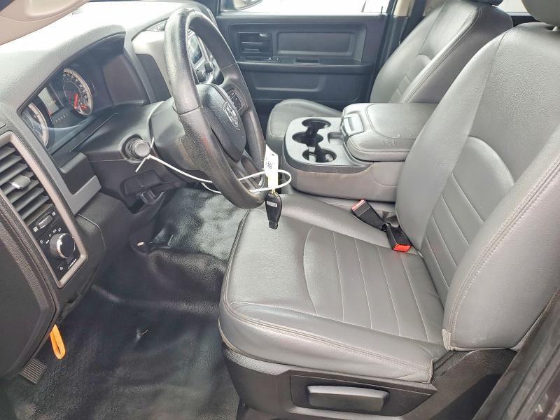 52329276 :رقم المزاد ، 1C6RR6FTXKS600606 vin ، 2019 Ram 1500 Classic مزاد بيع