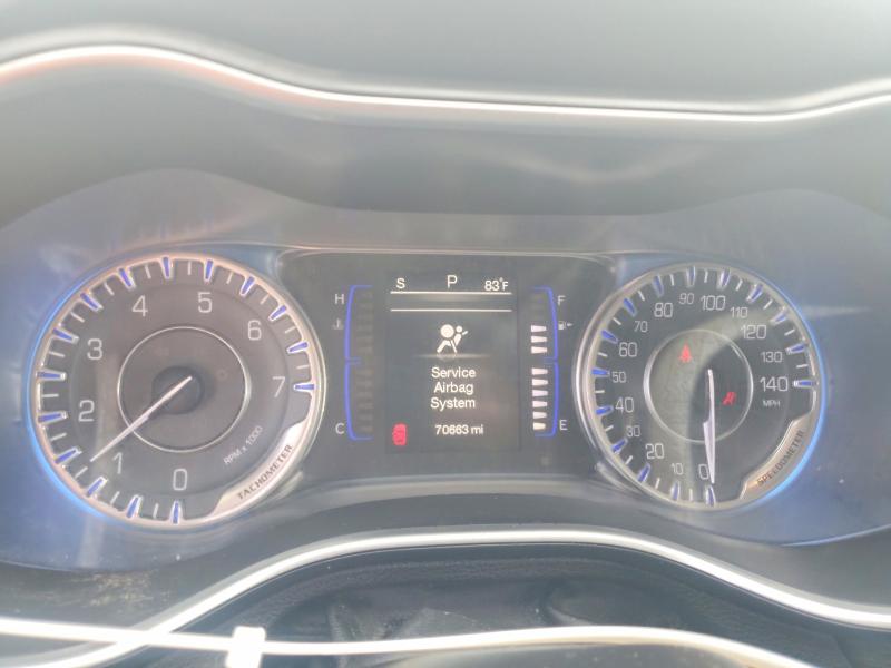 2015 Chrysler 200 მანქანა იყიდება აუქციონზე, vin: 1C3CCCAB1FN553889, აუქციონის ნომერი: 53451356