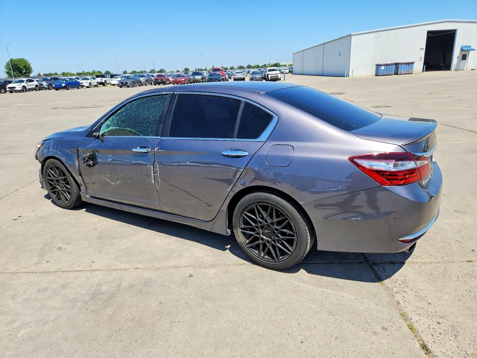 Продаж на аукціоні авто 2017 Honda Accord, vin: 1HGCR2F14HA302168, номер лоту: 52877396