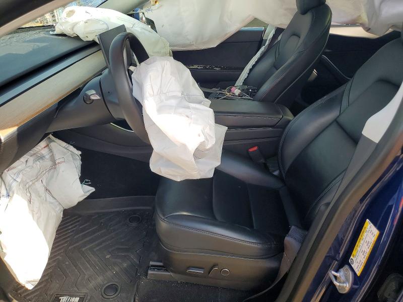 54261966 :رقم المزاد ، 5YJYGDEE2MF061593 vin ، 2021 Tesla Model Y مزاد بيع