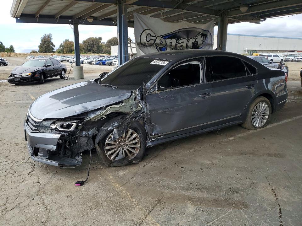 Aukcja sprzedaży 2017 Volkswagen Passat, vin: 1VWBT7A36HC036011, numer aukcji: 55742156