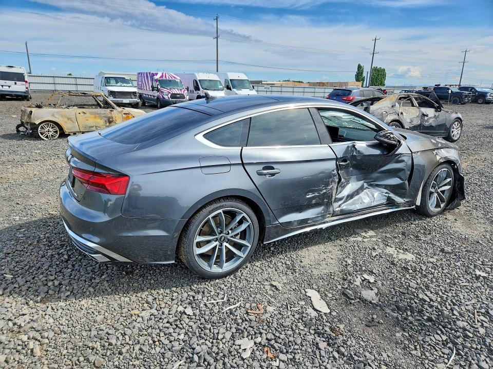 2021 Audi A5 მანქანა იყიდება აუქციონზე, vin: WAUFACF56MA047865, აუქციონის ნომერი: 50774886