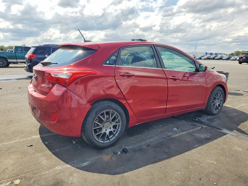 2017 Hyundai Elantra Gt მანქანა იყიდება აუქციონზე, vin: KMHD35LH5HU377088, აუქციონის ნომერი: 51964496