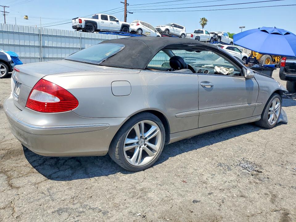 53766506 :رقم المزاد ، WDBTK56H46F192206 vin ، 2006 Mercedes-benz Clk مزاد بيع