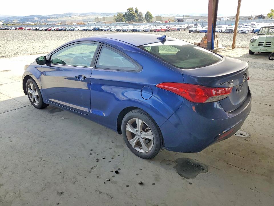 2013 Hyundai Elantra Coupe მანქანა იყიდება აუქციონზე, vin: KMHDH6AE6DU001073, აუქციონის ნომერი: 51874286