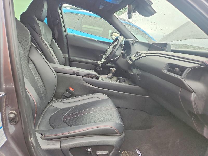 Auction sale of the 2020 Lexus Ux, vin: JTHR9JBH9L2022432, lot number: 52846036
