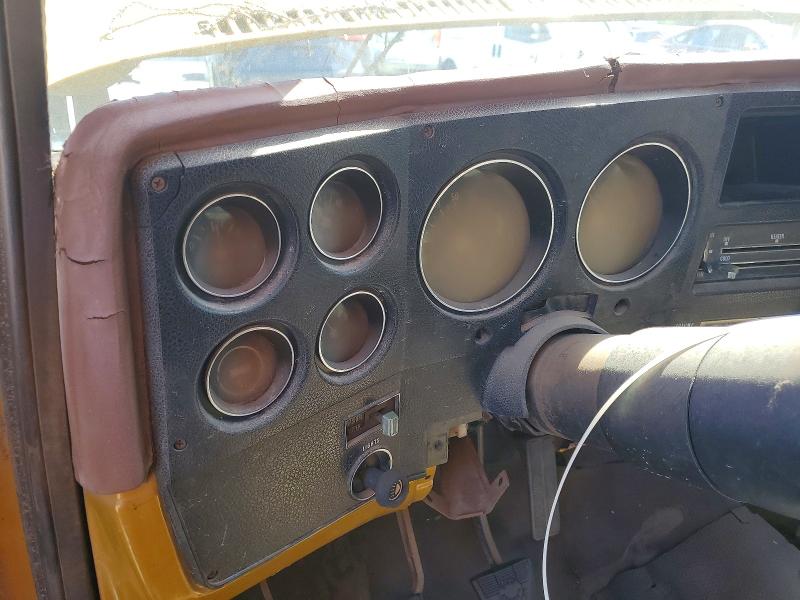52617456 :رقم المزاد ، CCQ1451158707 vin ، 1975 Chev C/k 10 Series مزاد بيع
