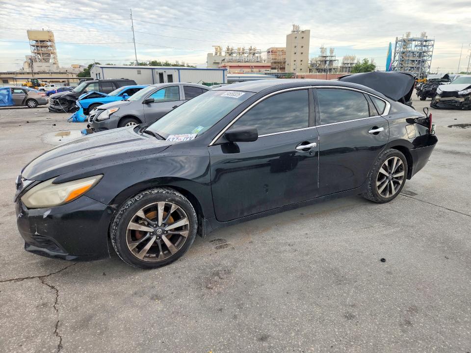 2017 Nissan Altima მანქანა იყიდება აუქციონზე, vin: 1N4AL3AP0HC150148, აუქციონის ნომერი: 54658326