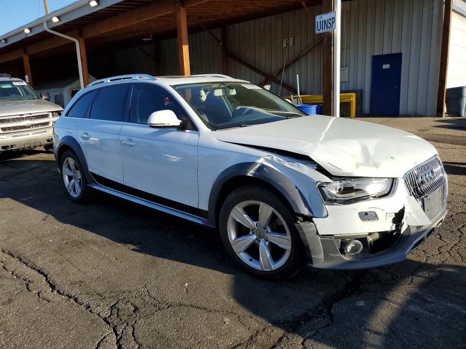 52728616 :رقم المزاد ، WA1TFAFL6FA118778 vin ، 2015 Audi A4 Allroad مزاد بيع