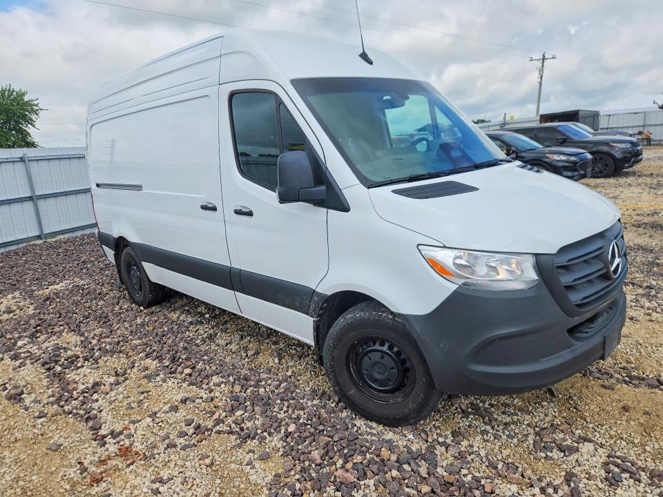 53742346 :رقم المزاد ، W1Y4KBHY4ST202564 vin ، 2025 Mercedes Benz Sprinter مزاد بيع