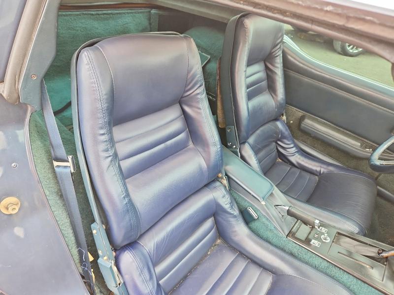 1982 Chev Corvette მანქანა იყიდება აუქციონზე, vin: 1G1AY8782C5113830, აუქციონის ნომერი: 52156186