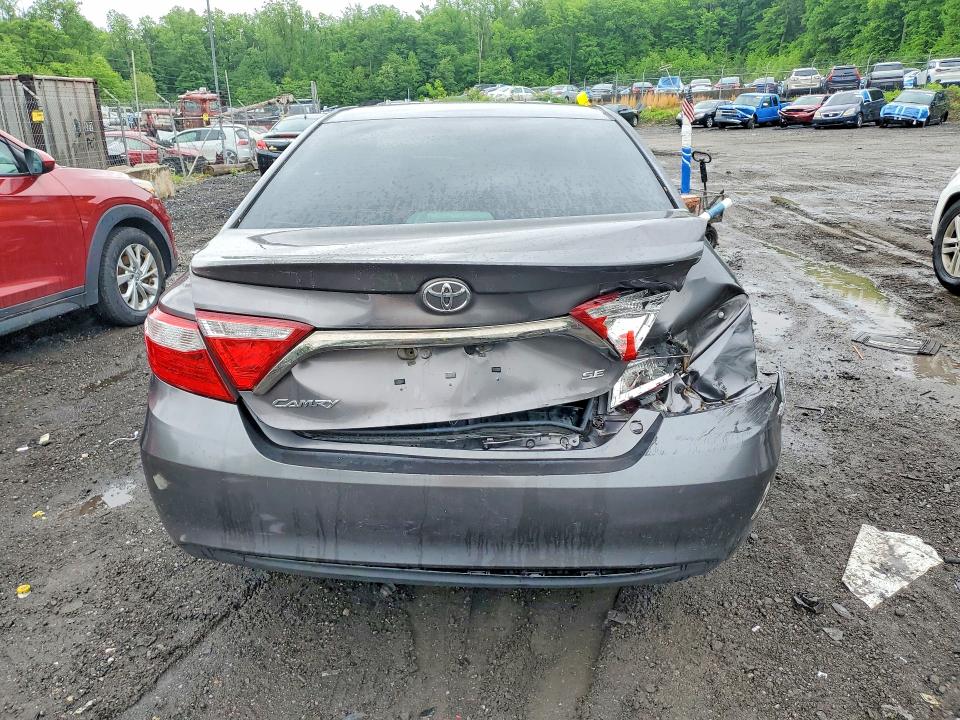 52166426 :رقم المزاد ، 4T1BF1FK7HU737010 vin ، 2017 Toyota Camry مزاد بيع