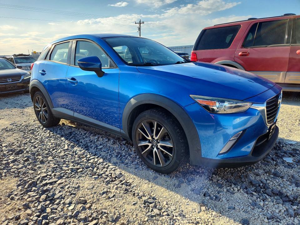 53090346 :رقم المزاد ، JM1DKFC70H0176310 vin ، 2017 Mazda Cx-3 مزاد بيع