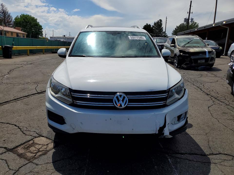 2017 Volkswagen Tiguan მანქანა იყიდება აუქციონზე, vin: WVGRV7AX7HK016737, აუქციონის ნომერი: 55512586