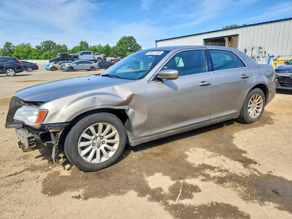 Auction sale of the 2014 Chrysler 300, vin: 2C3CCAAG5EH222398, lot number: 53541166