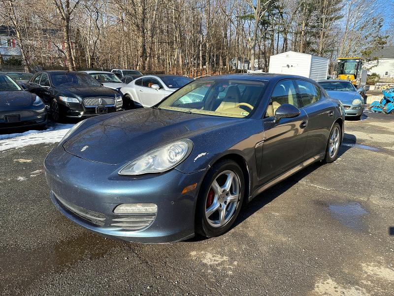 52297026 :رقم المزاد ، WP0AA2A77DL010215 vin ، 2013 Porsche Panamera مزاد بيع