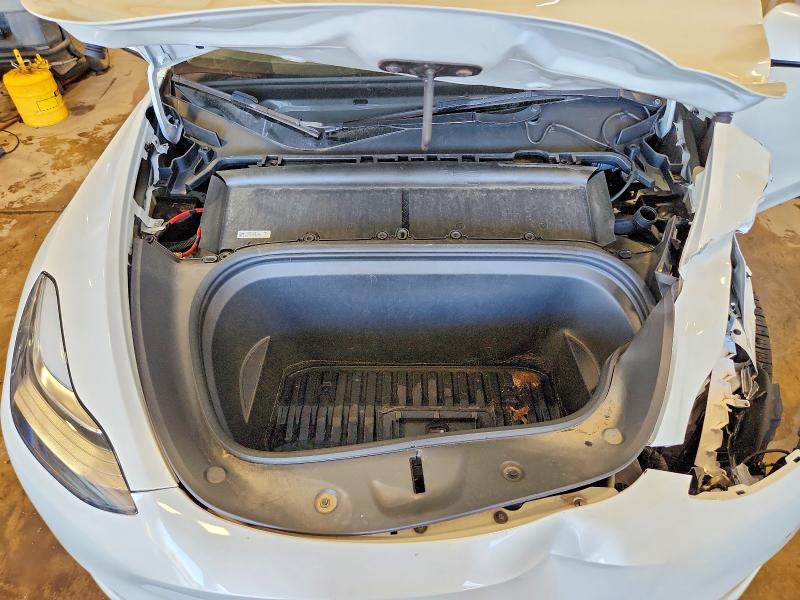 55128936 :رقم المزاد ، 7SAYGDEE2NF331636 vin ، 2022 Tesla Model Y مزاد بيع