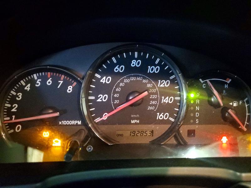 52647586 :رقم المزاد ، 4T1CA38P54U008926 vin ، 2004 Toyota Camry Solara مزاد بيع