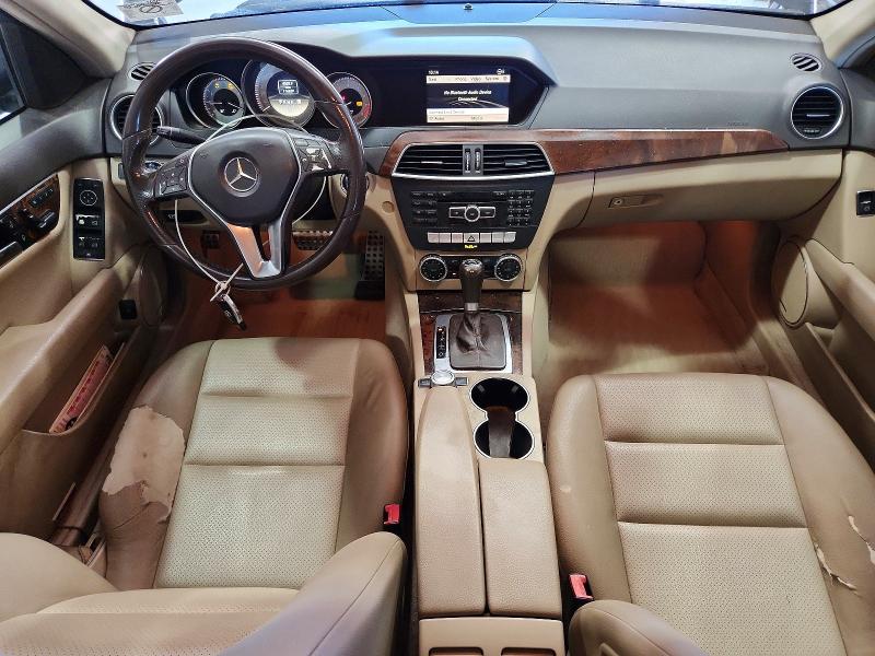 2012 Mercedes-benz C მანქანა იყიდება აუქციონზე, vin: WDDGF8BB1CR228301, აუქციონის ნომერი: 55370866