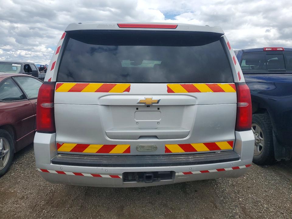Продаж на аукціоні авто 2018 Chevrolet Suburban, vin: 1GNSKHKC8JR386647, номер лоту: 50589646